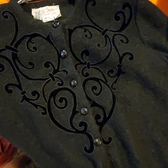 Vintage G. GUCCI Spa Sweater - Picture 8 of 8